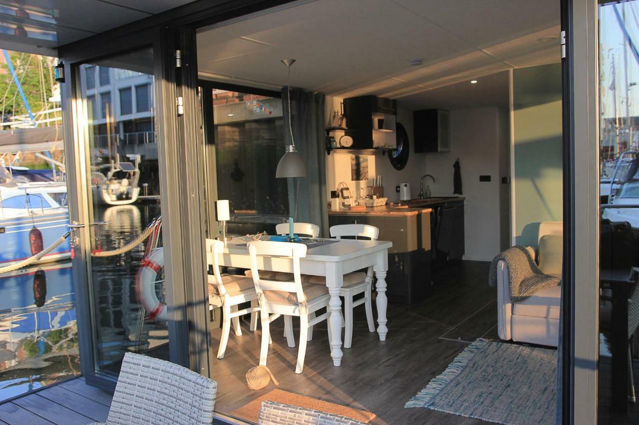 Hotel Havenkoje à Cuxhaven Extérieur photo